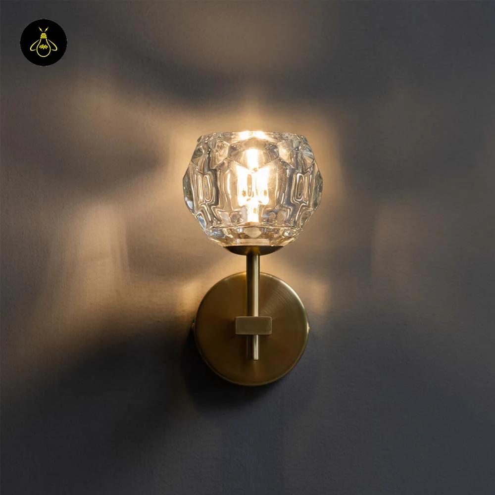 Vilamo Gold Wall Lamp – Geometric Glass & Brass Finish | Modern Wall Light | Bright House